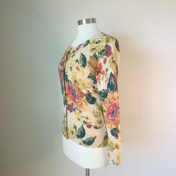 NEW Talbots 100% Cashmere Floral Button Down Cardigan S - Picture 5 of 10